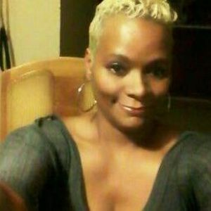 Meet your Posher, Monica